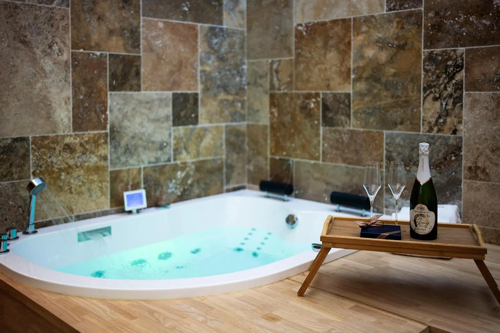 Love Room La Toscana Romans-sur-Isere Apartment